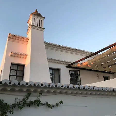 Villa Einzigartige Landhaus-villa Mit Pool, Sauna, Bar Und Bbq *