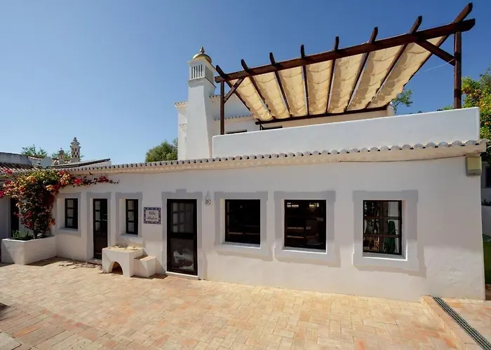 Βίλα Einzigartige Landhaus-villa Mit Pool, Sauna, Bar Und Bbq Boliqueime