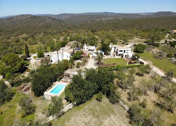 Einzigartige Landhaus-villa Mit Pool, Sauna, Bar Und Bbq Βίλα