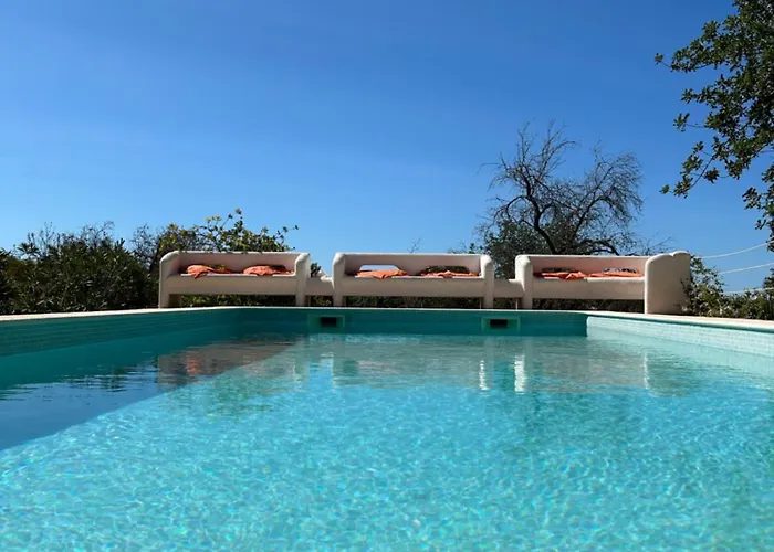 Einzigartige Landhaus-villa Mit Pool, Sauna, Bar Und Bbq Boliqueime