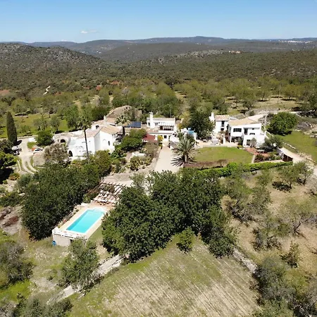 Einzigartige Landhaus-villa Mit Pool, Sauna, Bar Und Bbq Villa