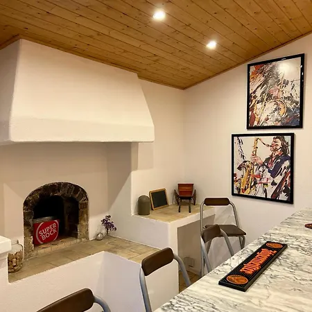 Einzigartige Landhaus-villa Mit Pool, Sauna, Bar Und Bbq