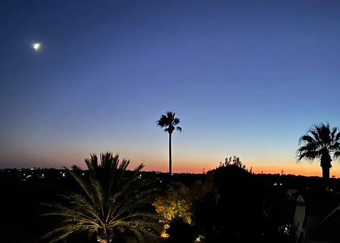 Einzigartige Landhaus-villa Mit Pool, Sauna, Bar Und Bbq וילה