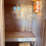 Einzigartige Landhaus-villa Mit Pool, Sauna, Bar Und Bbq
